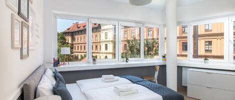 Classic Double Room, 1 Queen Bed, Kitchenette