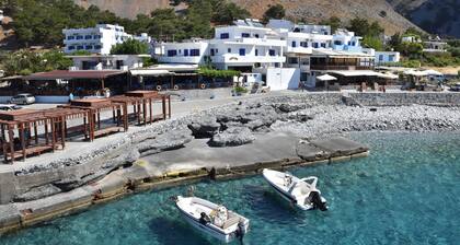 Paralia Rooms