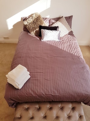 Iron/ironing board, rollaway beds, free WiFi, bed sheets