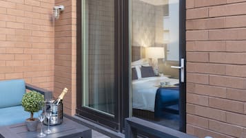 Deluxe Queen Terrace | Terrace/patio