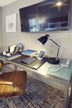 Room amenity at Artezen Hotel