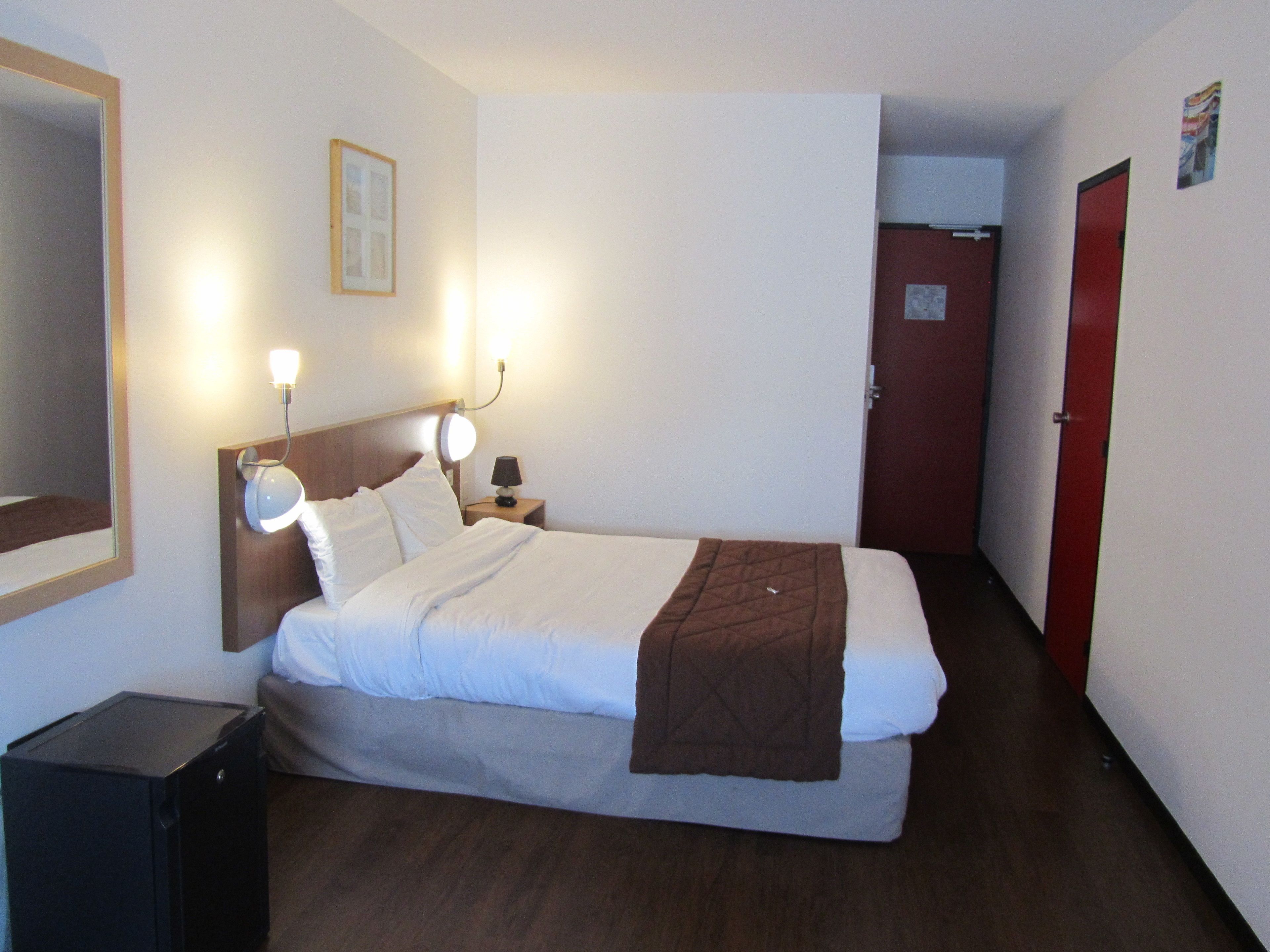 in-room safe, desk, free cots/infant beds, free wifi