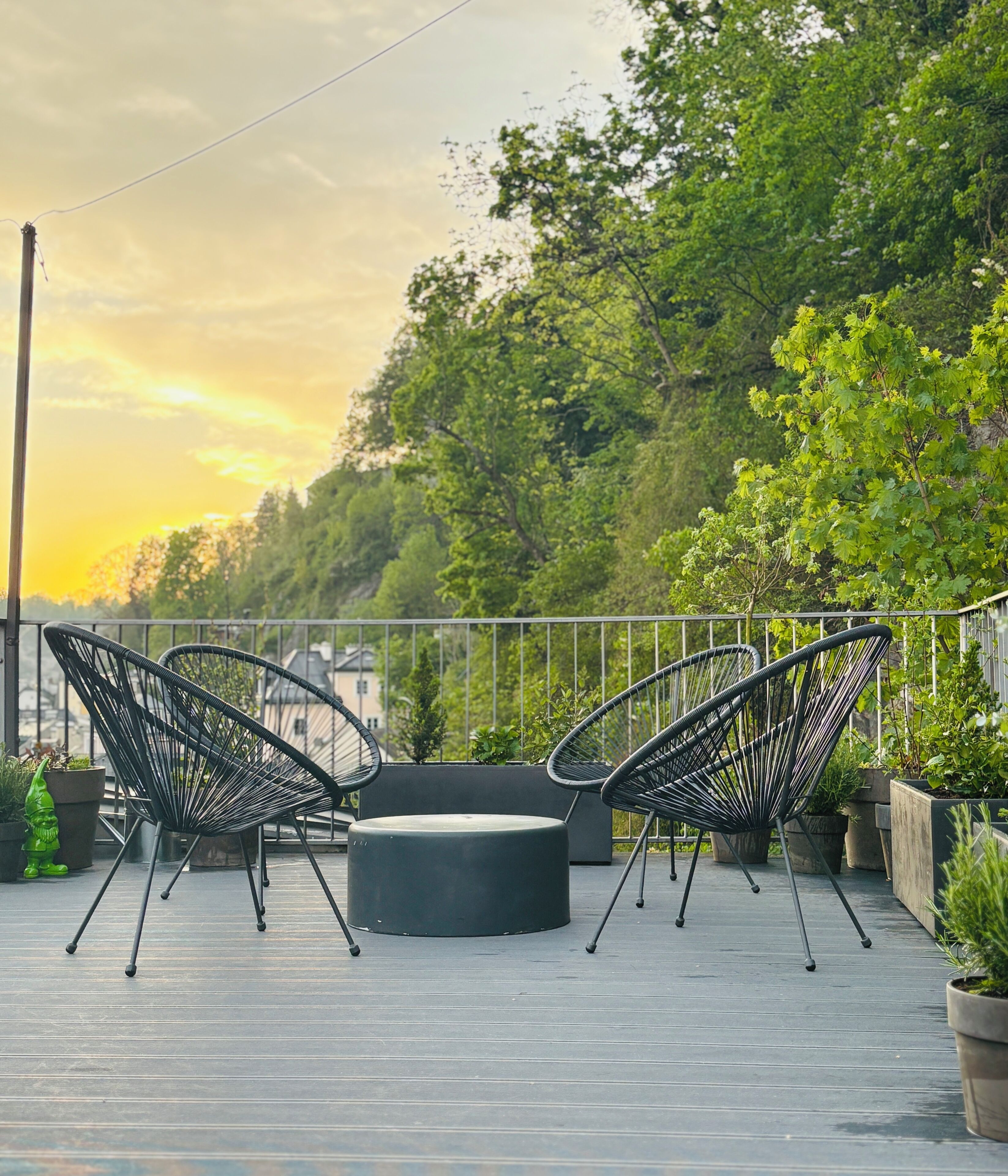 ลานระเบียง/นอกชาน