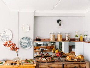 Free breakfast - Linhof Boutique Guest House (Paternoster)