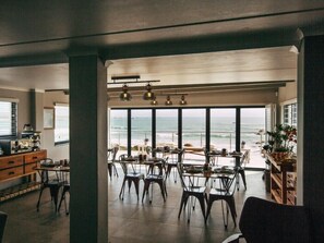 Free breakfast - Linhof Boutique Guest House (Paternoster)