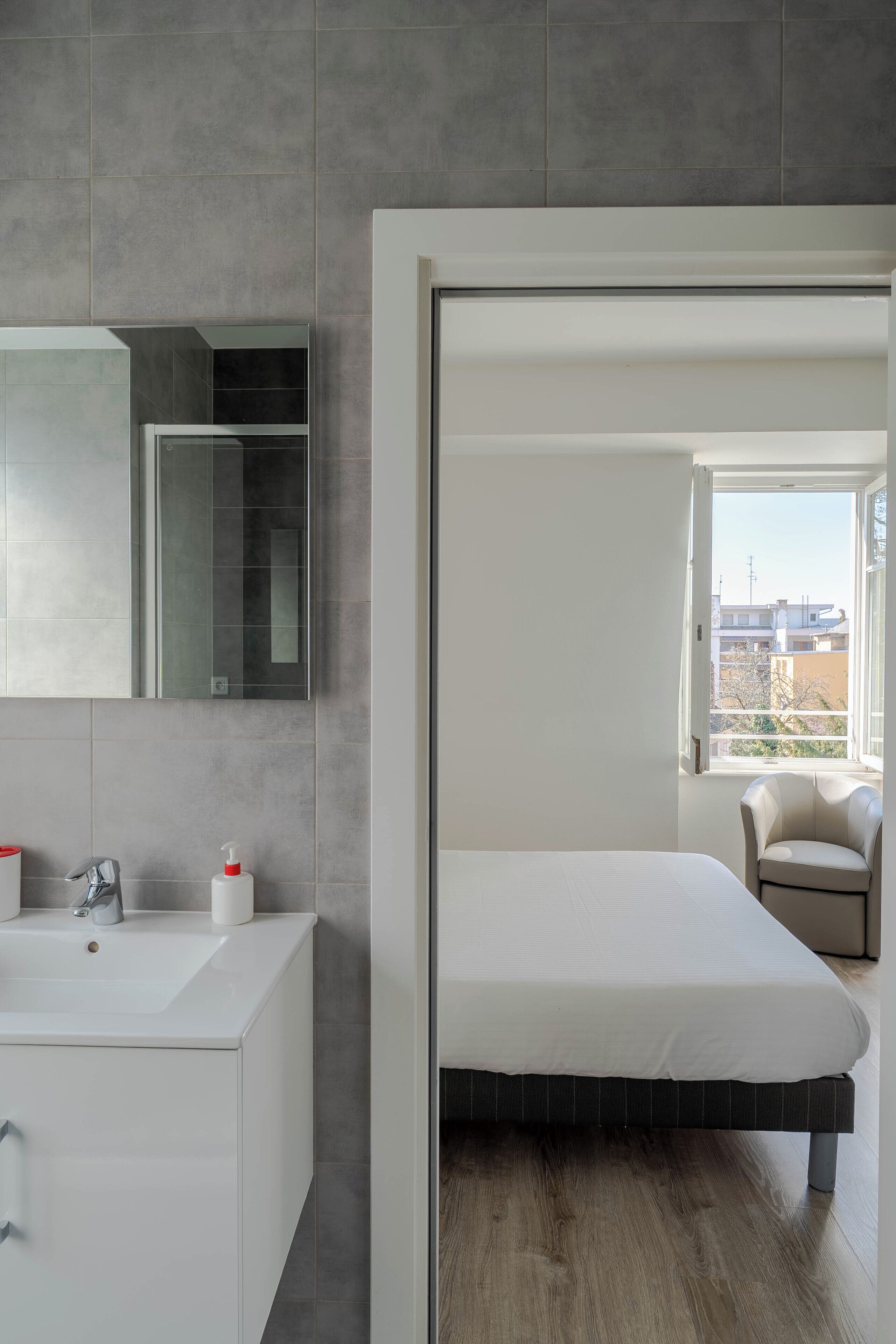 Studio | Trang trí khác biệt, trang bị nội thất với thiết kế riêng biệt 