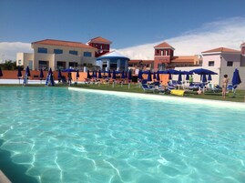 Piscina stagionale all'aperto