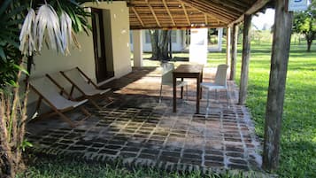 Standard Cabin, Garden View (2 people) | Terrace/patio