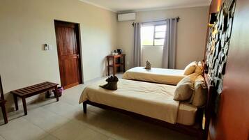 Standard Room | 1 bedroom, WiFi (free), bed sheets