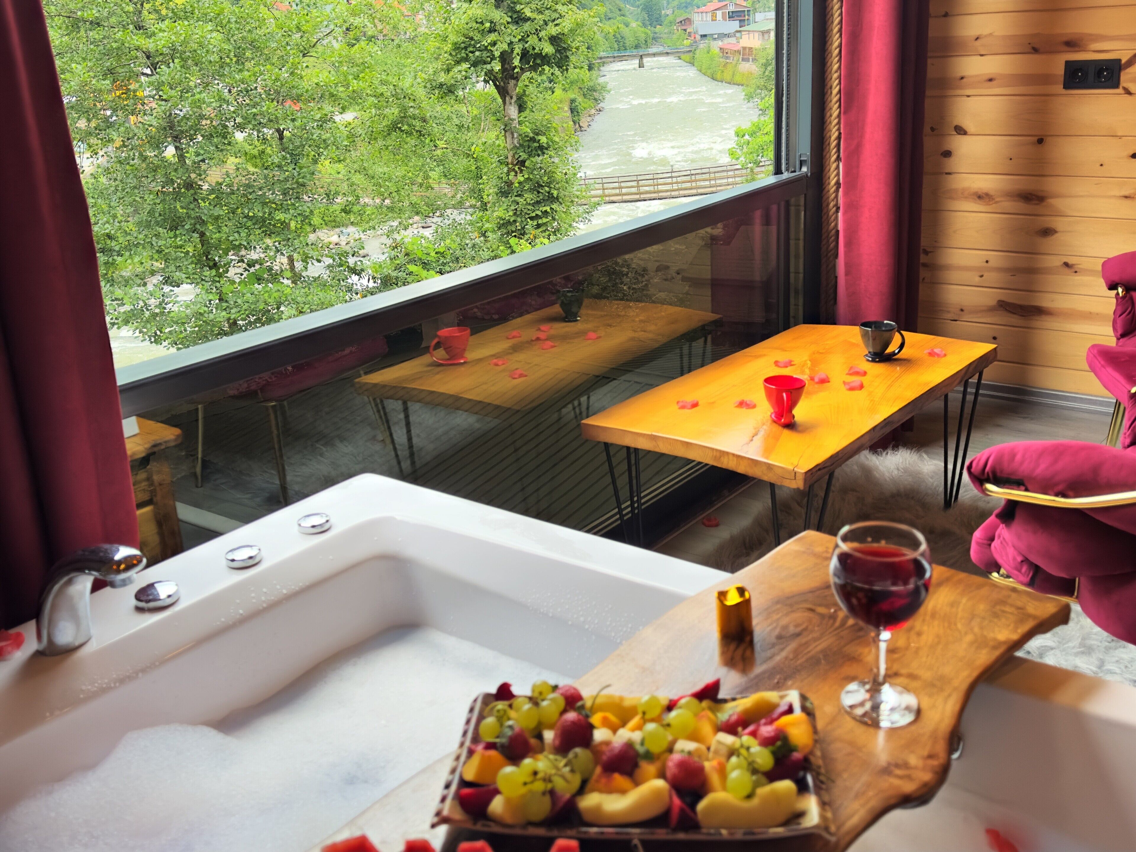 Luxury Suite, Jetted Tub, River View | 1 bedroom, premium bedding, minibar, in-room safe