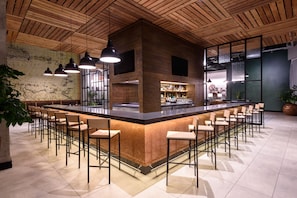Bar (in der Unterkunft)
