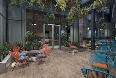 Terraza o patio. Hyatt Place San Pedro Sula