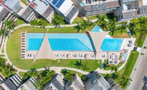 Outdoor pool - Castillo de Arena by NAS (Playa del Carmen)