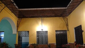 شرفة/رواق