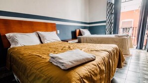واي فاي مجانًا وملاءات أسرّة