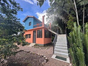 Papaya Jungle House - Queen Bed, Tree Top Terrace