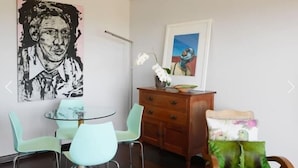 Self-Catering apartment  | Living area - Fair Cape Apartment (Cape Town)