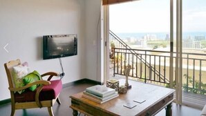 Self-Catering apartment  | Living room - Fair Cape Apartment (Cape Town)