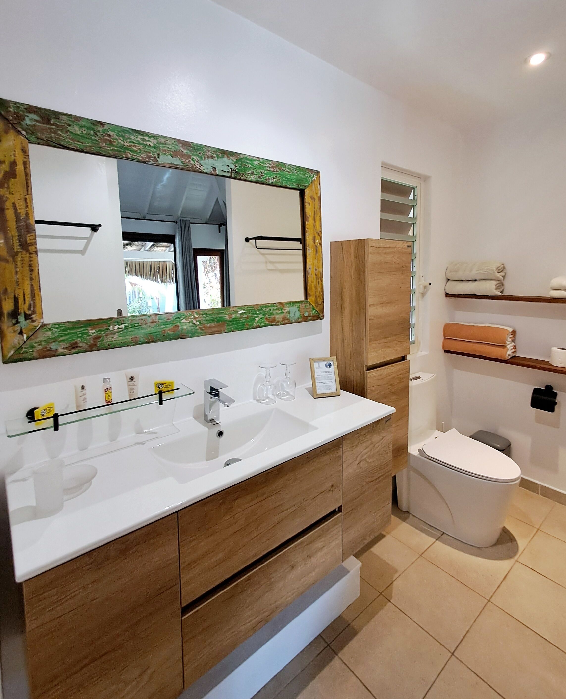 garden bungalow | in-room safe, iron/ironing board, free wifi, bed sheets