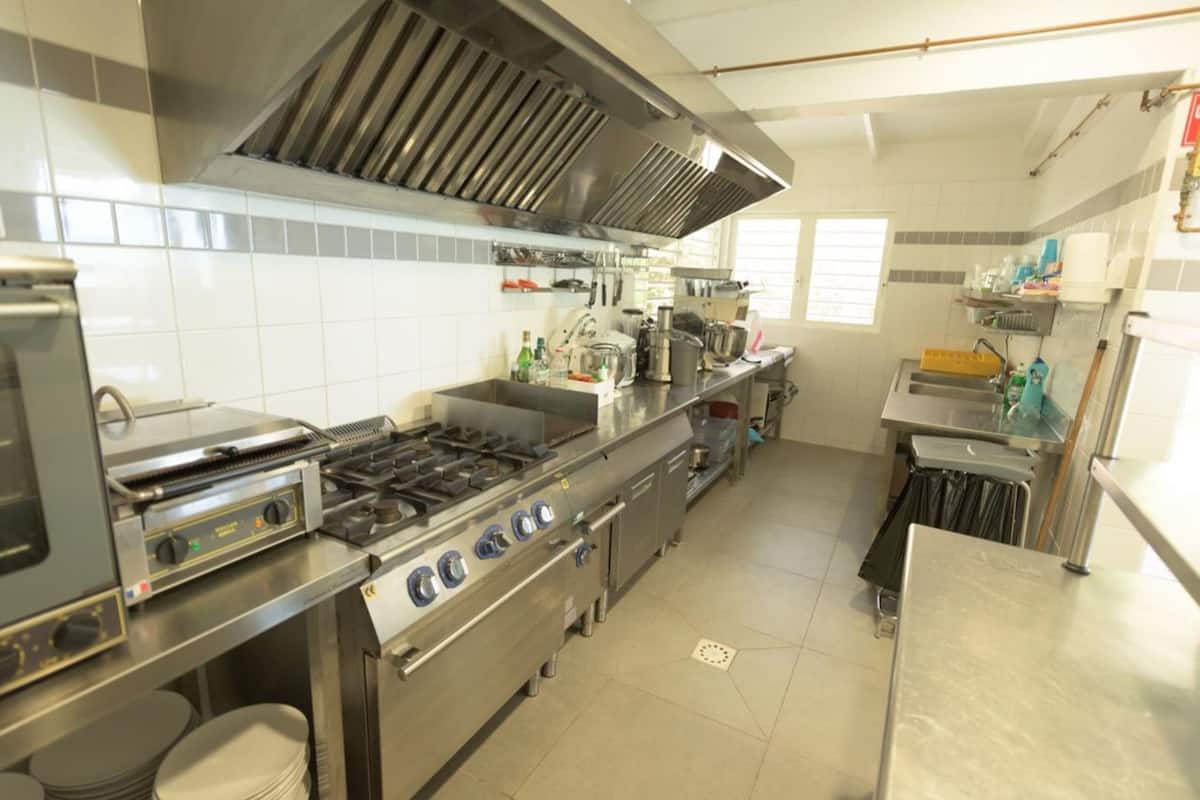 fridge, coffee/tea maker, electric kettle, cookware/dishes/utensils