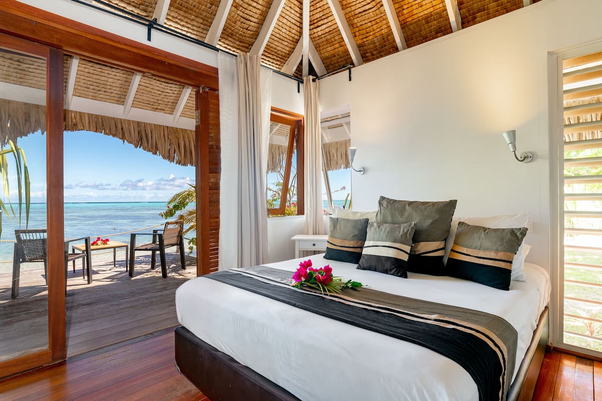 Bungalow Honeymoon