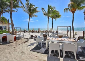 Beach bar - Corazon by NAS (Playa del Carmen)
