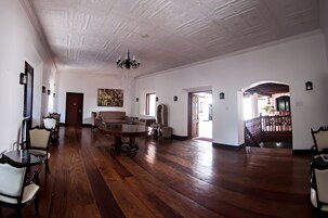 Governors Suite | In-room safe, desk, free WiFi, bed sheets