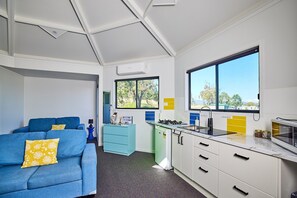 Cottage Namar | Private kitchen - A Stanthorpe Getaway (Ballandean)
