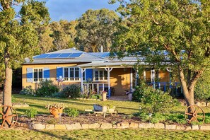 숙박 시설 정면