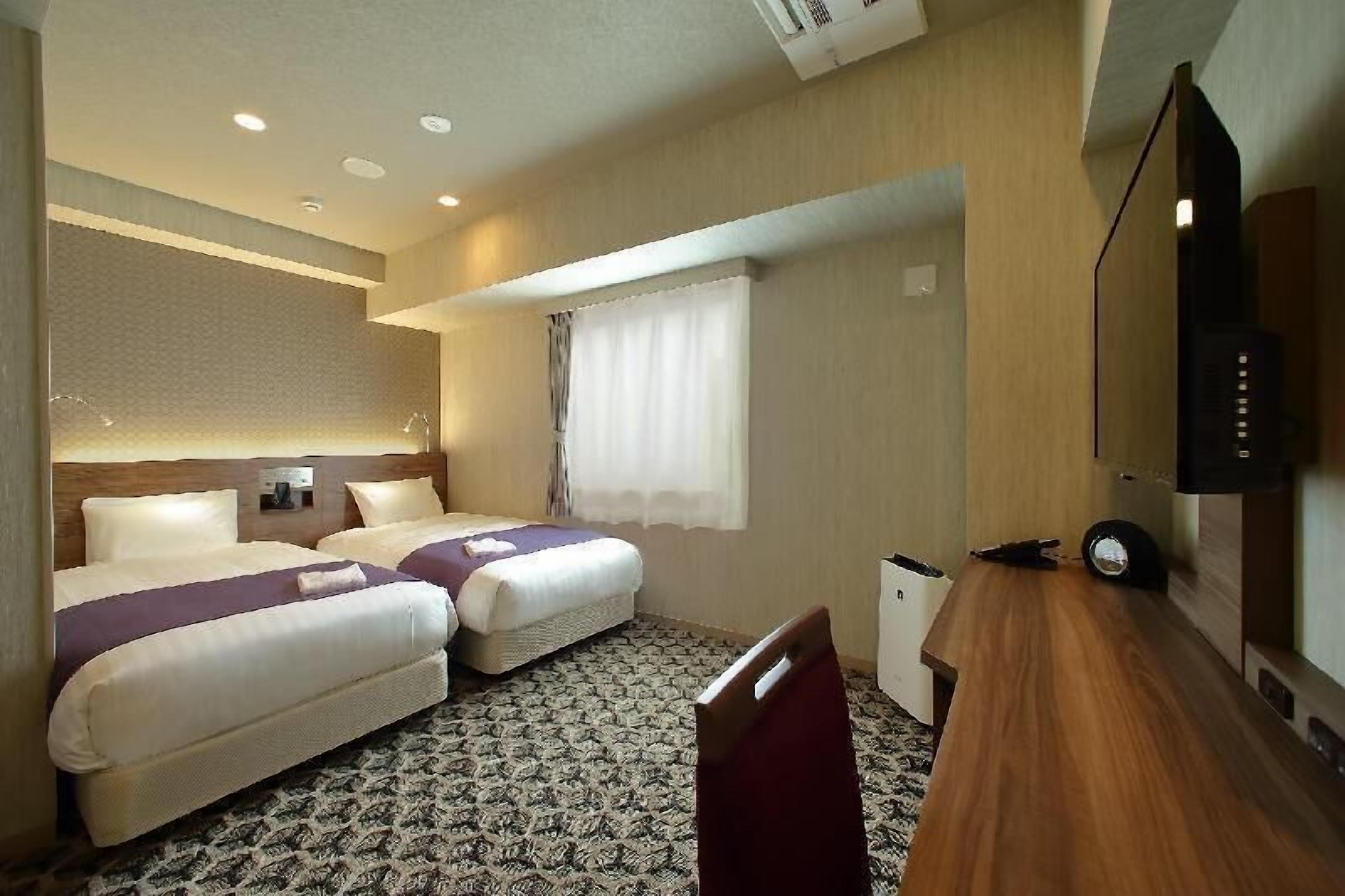 In-room safe, desk, blackout curtains, free WiFi