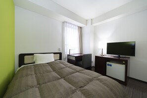 Työpöytä, äänieristys, ilmainen Wi-Fi