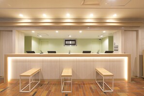 Reception - Hotel S-Plus Hiroshima Peace Park (Hiroshima)