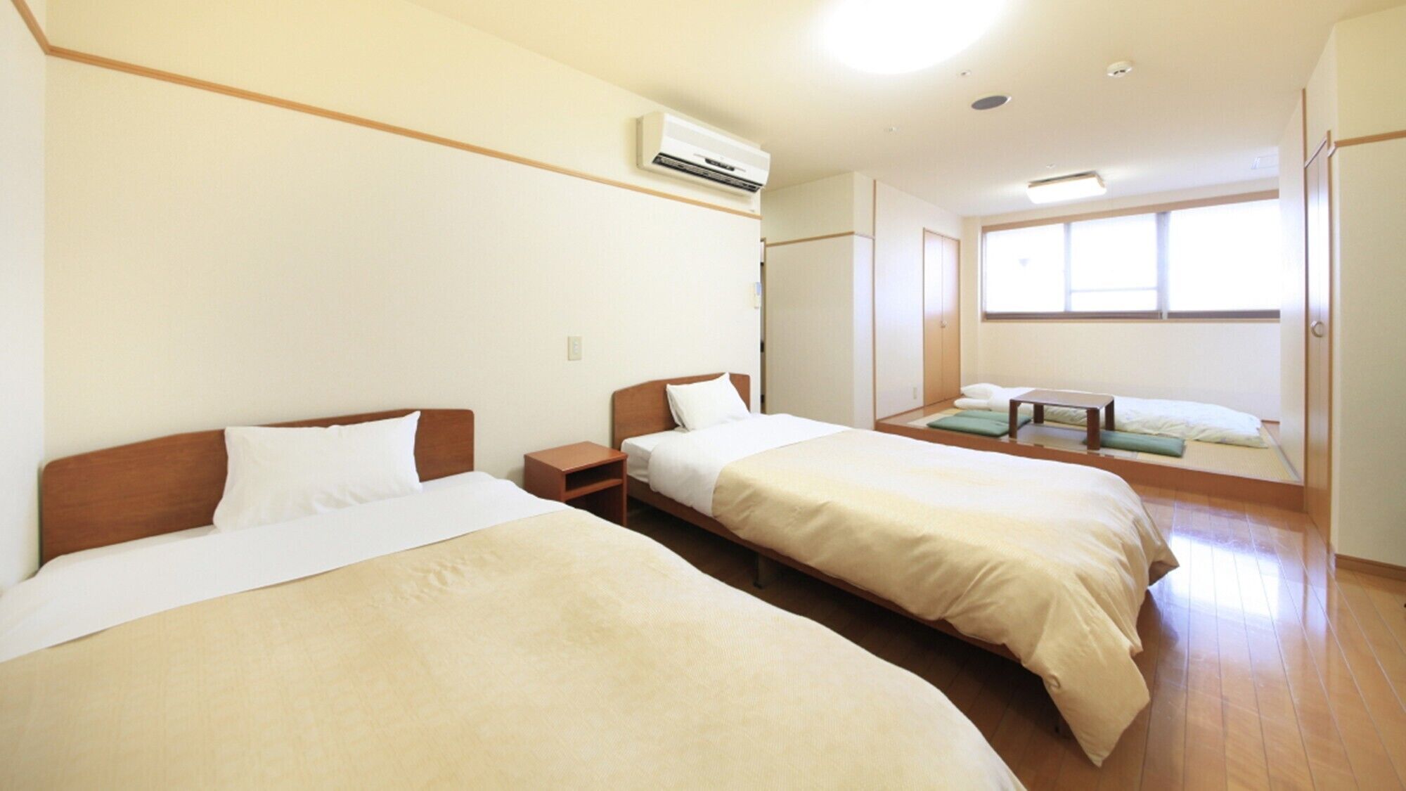 書桌、熨斗/熨衣板、免費無線上網、床單