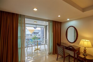 Junior Suite Room | 阳台