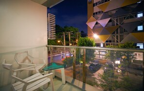 Premier King Room | Balcón