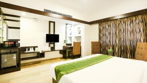 Deluxe Room | Desk, iron/ironing board, rollaway beds (surcharge), WiFi (free) - Treebo Premium Askhaya Mahal Inn (Mysore)