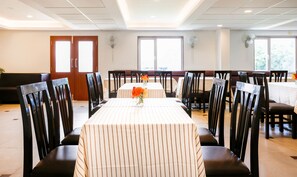 Breakfast, lunch and dinner served - Treebo Premium Askhaya Mahal Inn (Mysore)