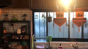 Refrigerador, placa de cocina