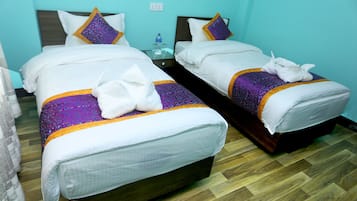 Budget Double Or Twin Room | Pillow-top beds, in-room safe, desk, soundproofing