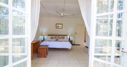 Adlib Executive Lodge