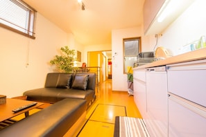 2 bedrooms, free WiFi