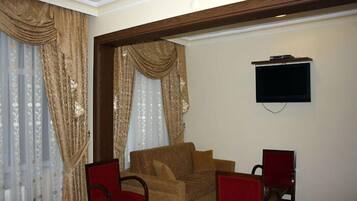 Suite | Living area | LCD TV