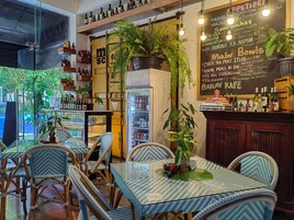 Daily local cuisine breakfast (PHP 280 per person)