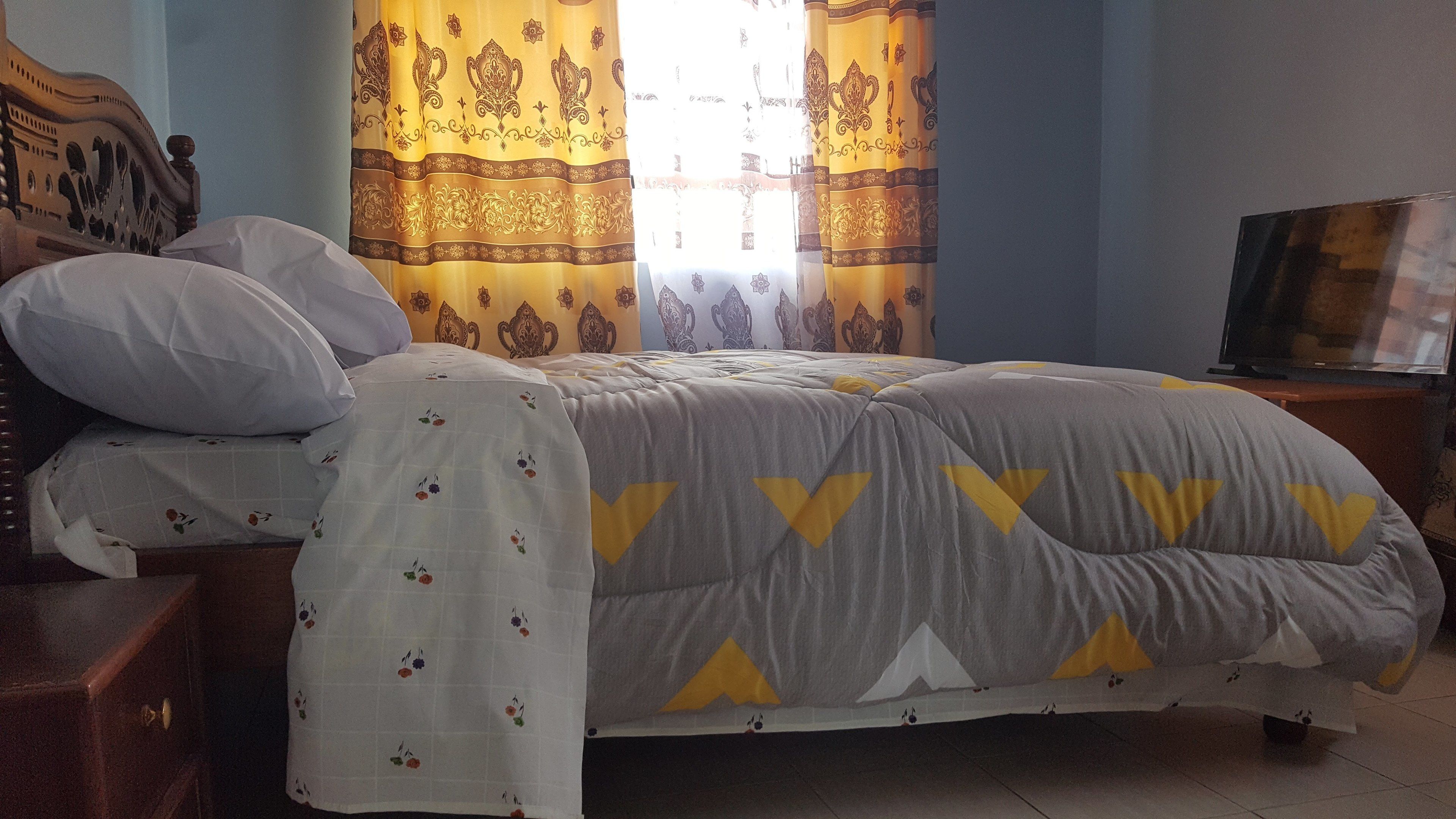 Executive Villa, 3 Bedrooms | 3 bedrooms, desk, iron/ironing board, cribs/infant beds