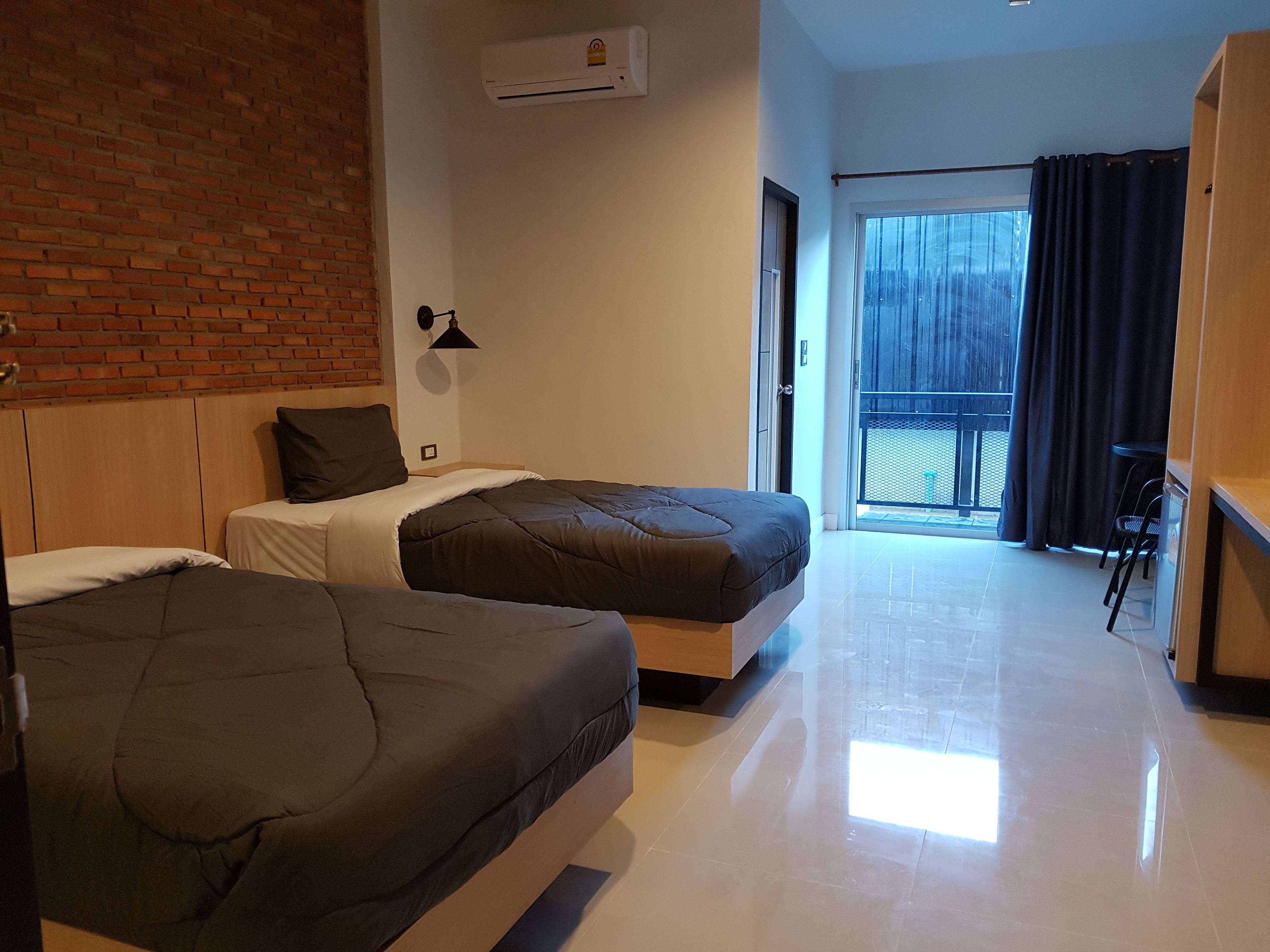superior twin room | desk, blackout curtains, free wifi