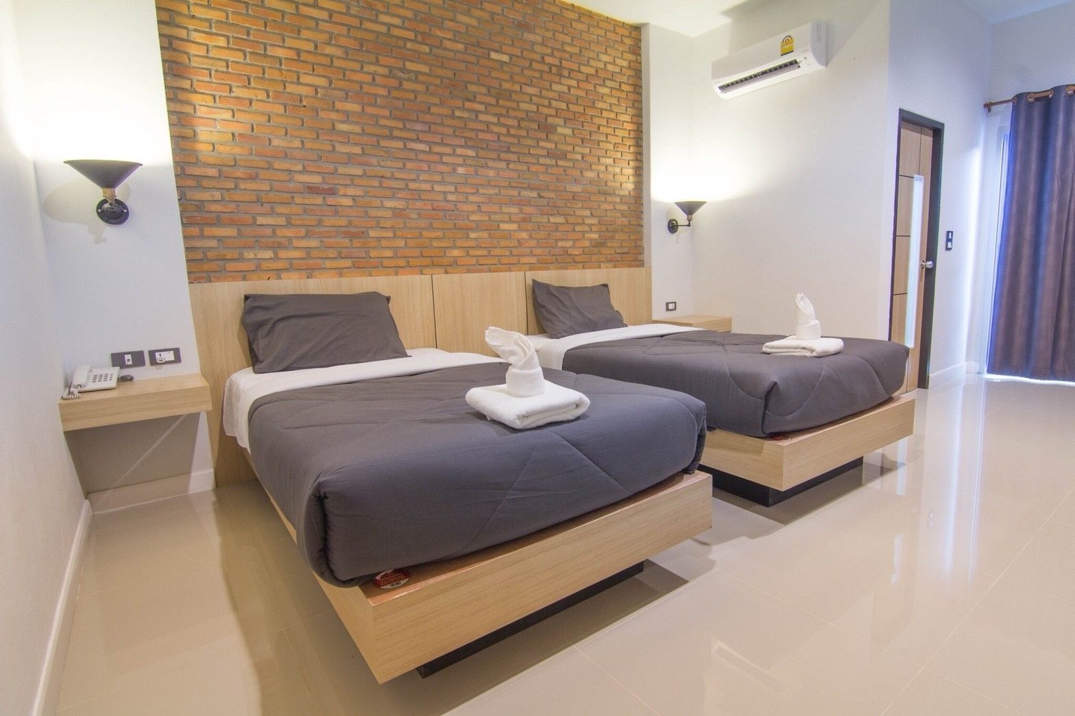 superior twin room | desk, blackout curtains, free wifi