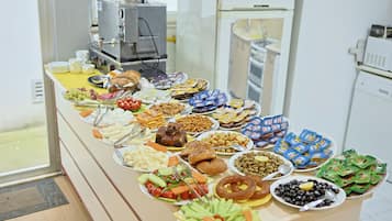 Desayuno buffet incluido todos los días