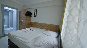 Kamar