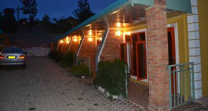 Wailers Lodge