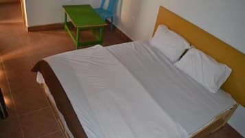 Desk, free WiFi, bed sheets